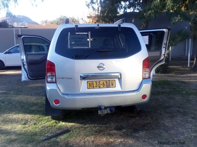 Nissan Pathfinder 2,5 TDI in Namibia