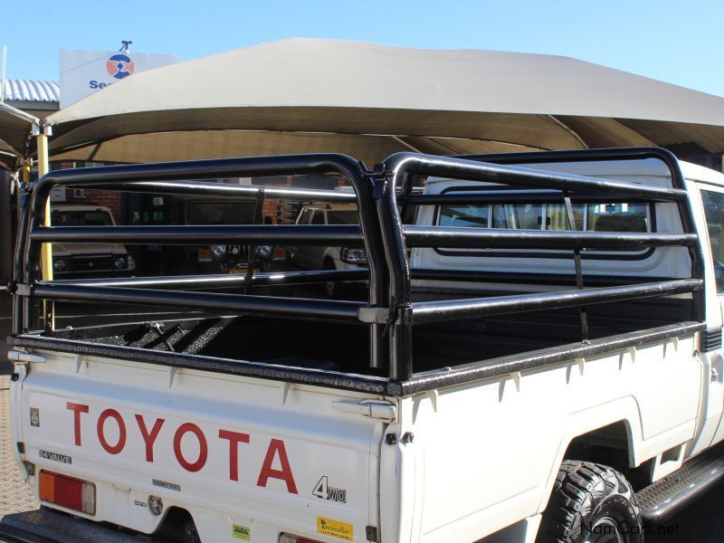 Toyota Cruiser 4.5 EFI in Namibia