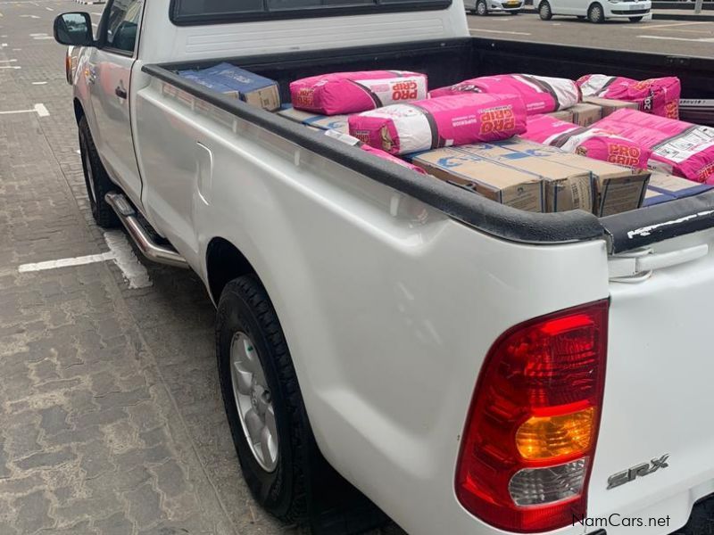 Toyota Hilux 2.7 Vvti SRX Raider 4X4 in Namibia