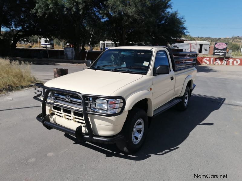 Toyota Hilux 3.0 2x4 Kzte in Namibia