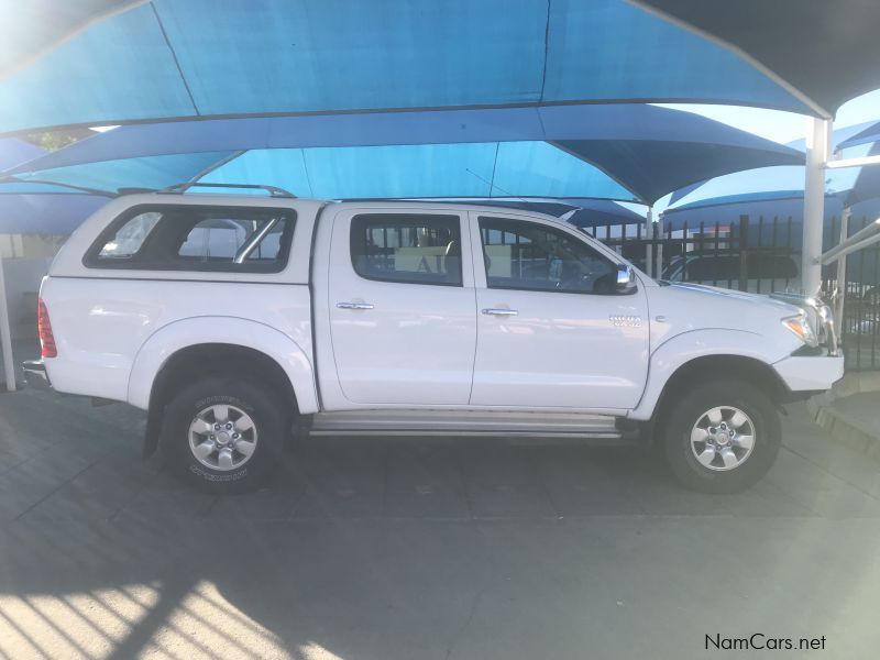 Toyota Hilux 4.0 V6 D/C 4x4 Manual in Namibia