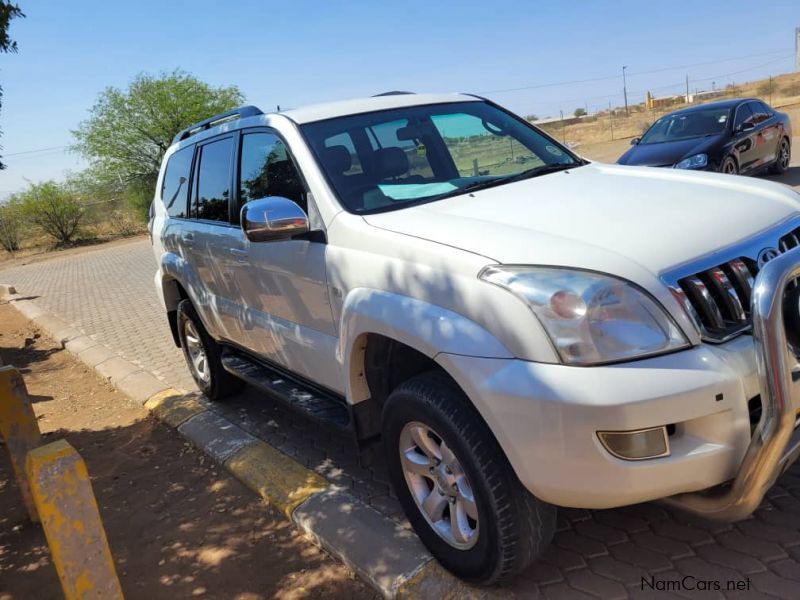 Toyota Land Cruser Prado 3.0 V6 VX in Namibia
