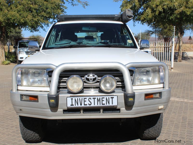 Toyota Landcruiser 4.5 EFI 100 series in Namibia