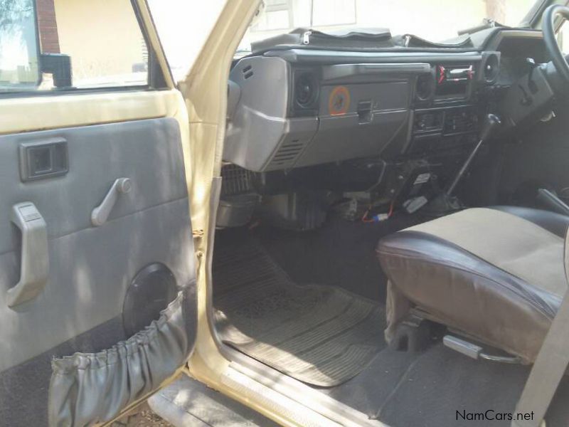 Toyota Landcruiser D/Cab 4.5 EFI 4x4 manual in Namibia