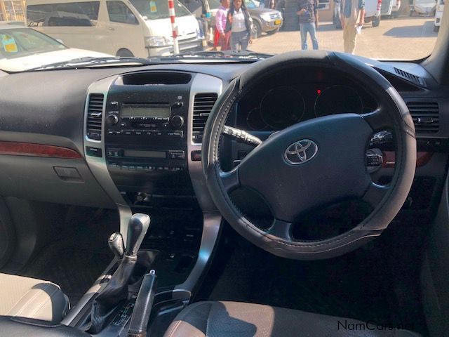 Toyota Prado 4.0 VX V6 A/T in Namibia