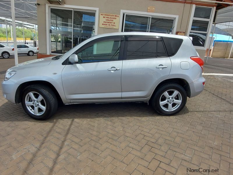 Toyota Rav4 in Namibia