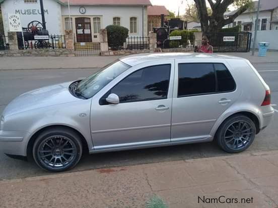 Volkswagen Golf4 2lt in Namibia