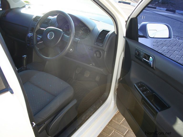 Volkswagen Polo 1.6 comfortline manual in Namibia