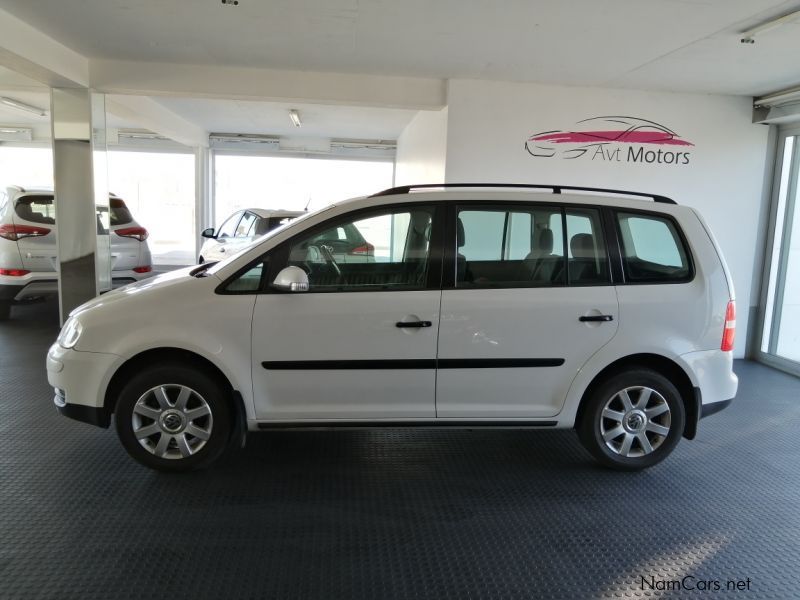 Volkswagen Touran 1.9Tdi Trendline DSG in Namibia