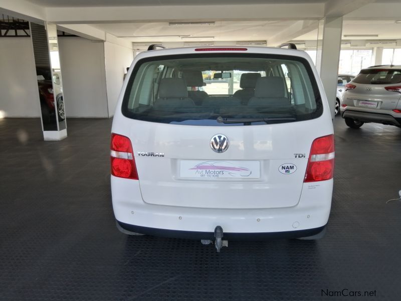 Volkswagen Touran 1.9Tdi Trendline DSG in Namibia