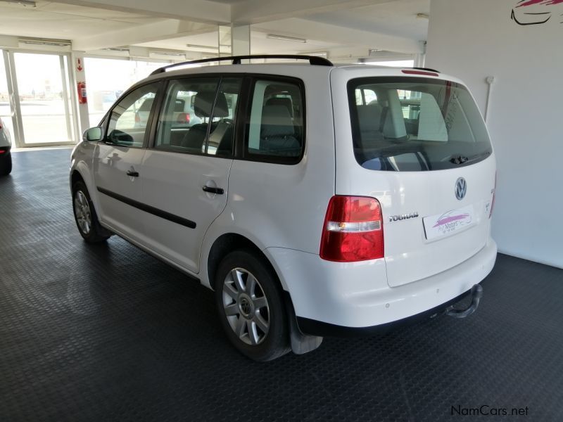 Volkswagen Touran 1.9Tdi Trendline DSG in Namibia