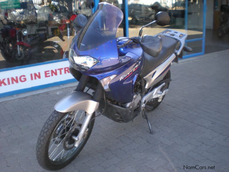 Honda TransAlp 650 V2 in Namibia