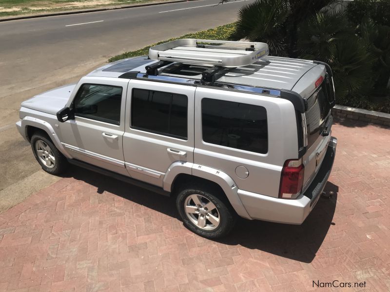 Jeep Commander 5.7L V8 HEMI 4x4 in Namibia