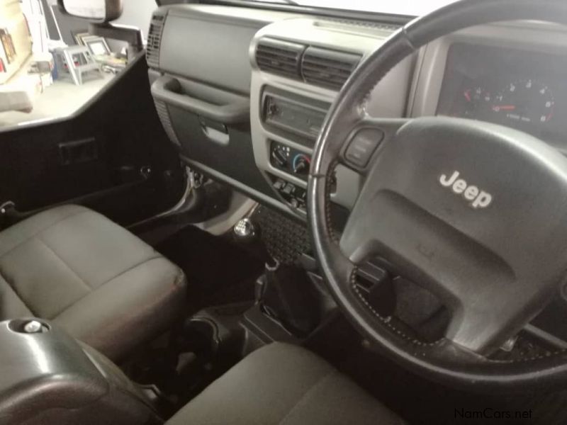 Jeep Wrangler 4.0L 2dr (Sahara) in Namibia