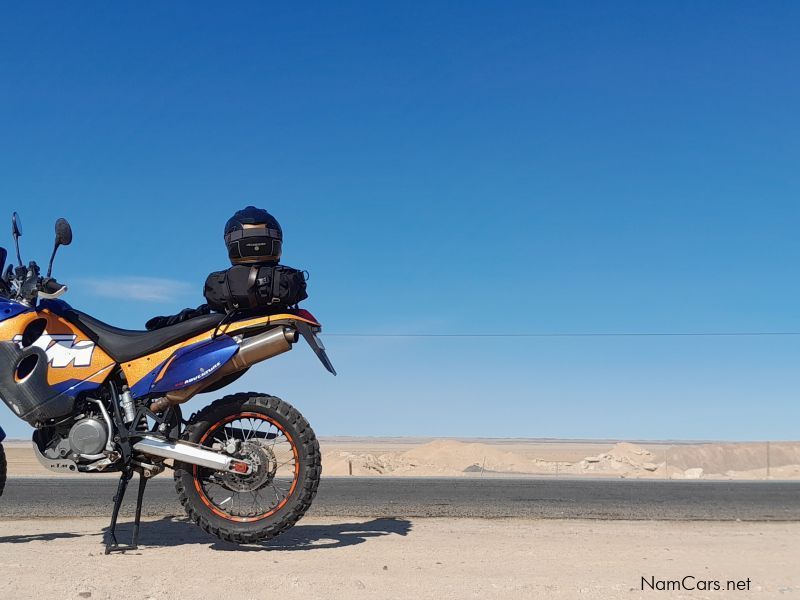 KTM 640 adventure in Namibia