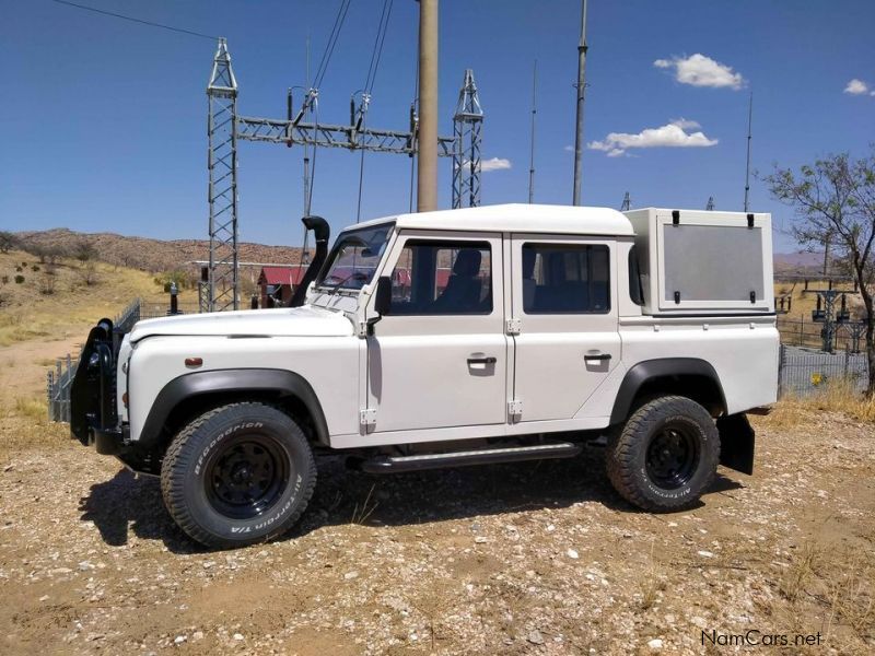Land Rover Defender Tdi in Namibia
