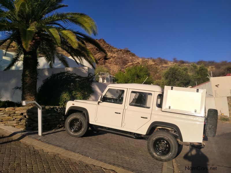 Land Rover Defender Tdi in Namibia
