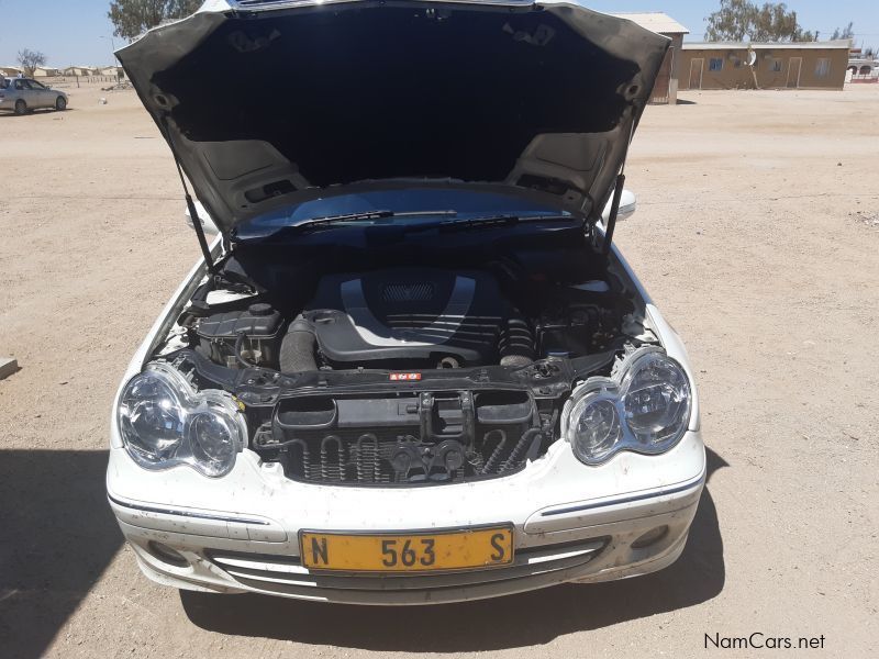 Mercedes-Benz C230 V6 in Namibia