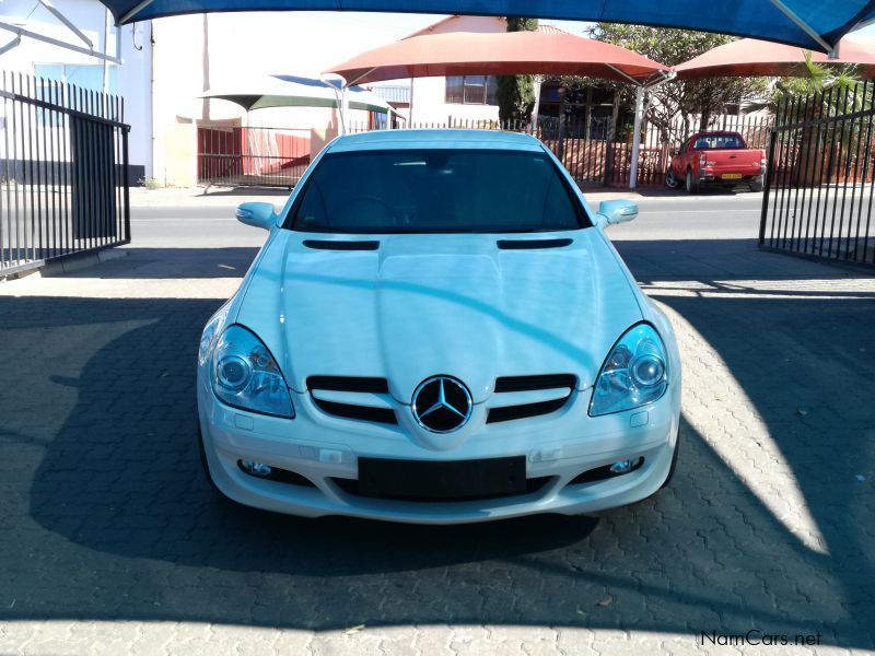 Mercedes-Benz SLK 350 Sport 3.5 V6 in Namibia