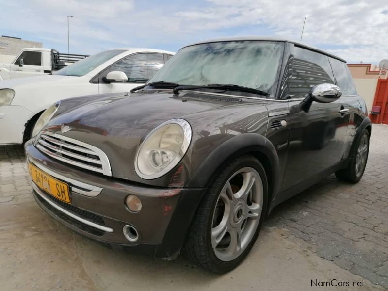 Mini Mini Cooper Park Lane in Namibia