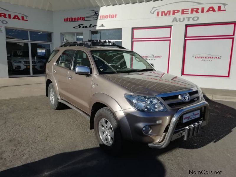 Toyota Fortuner 4.0 V6 A/t 4x4 in Namibia