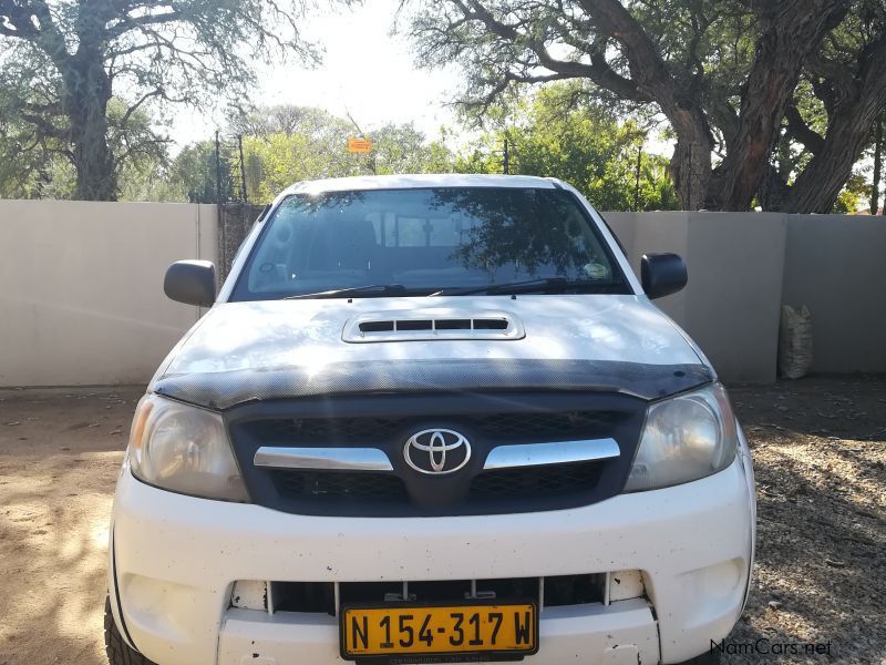 Toyota Hilux 3L D4D 4x4 SRX in Namibia