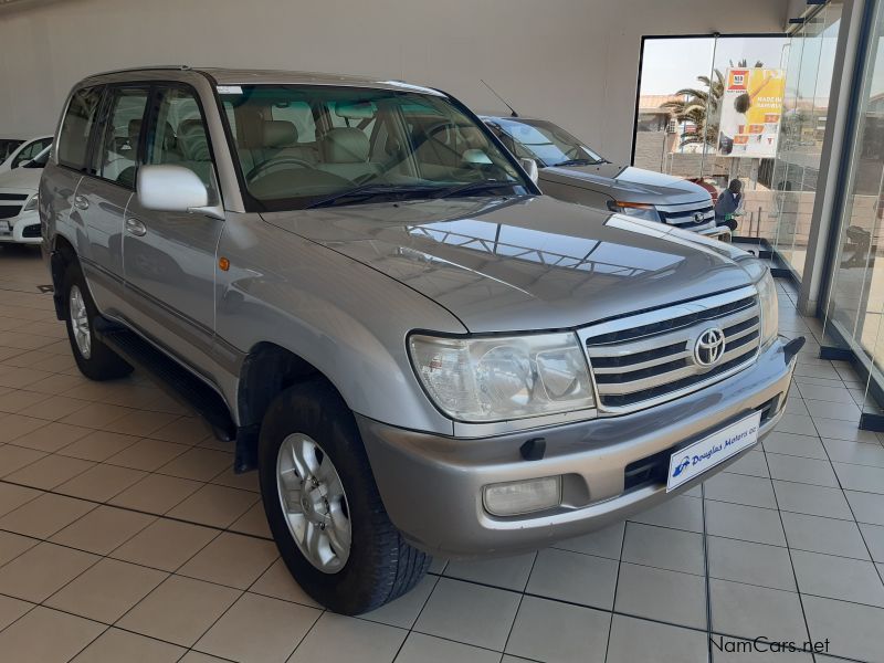 Toyota Land Cruiser 100 4.2 TDi VX in Namibia