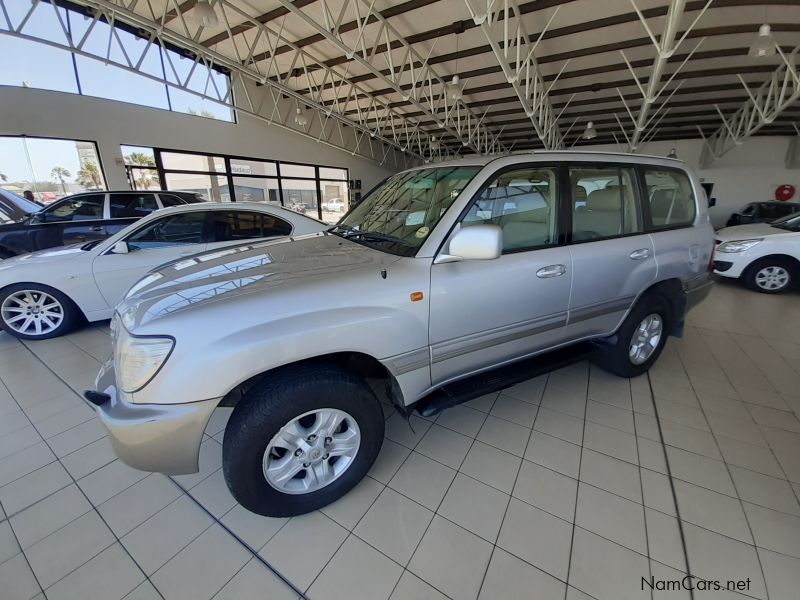 Toyota Land Cruiser 100 4.2 TDi VX in Namibia