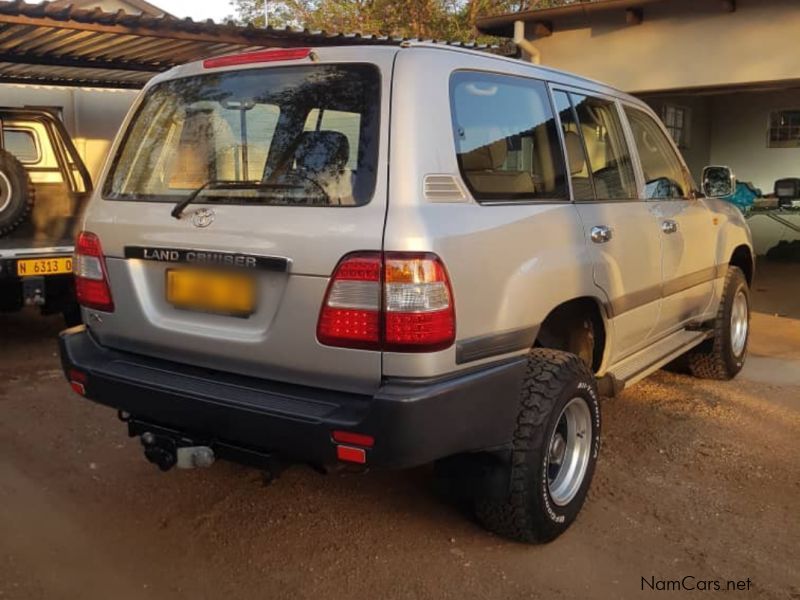 Toyota Land Cruiser 105 GX 4.2 Diesel in Namibia