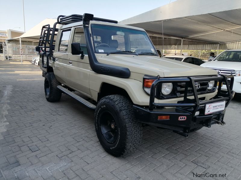 Toyota Land Cruiser 79 4.5D P/U D/C in Namibia