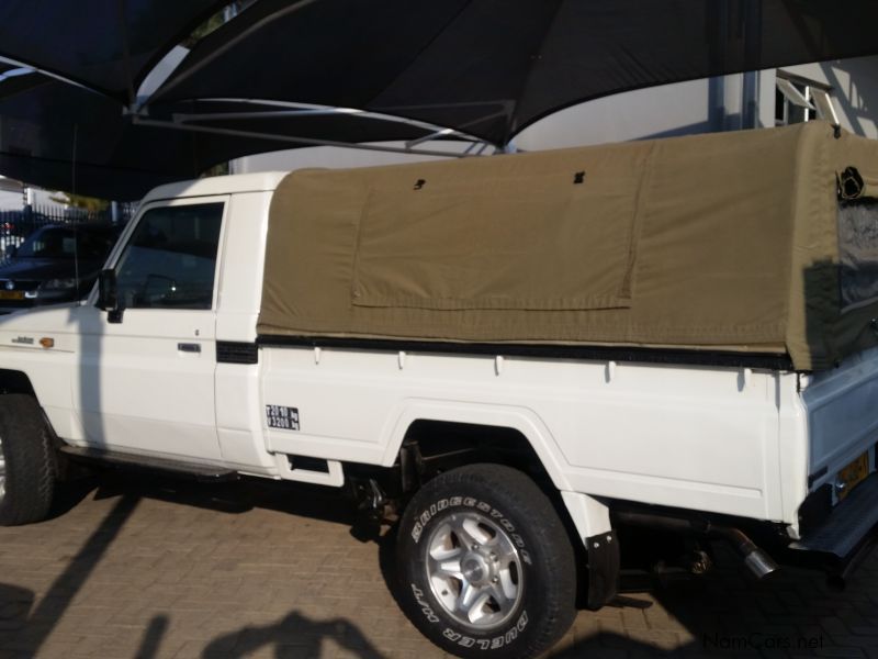 Toyota Land Cruiser SC 4.5 Petrol in Namibia