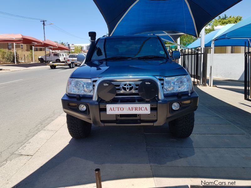 Toyota Landcruiser 4.7 V8 100 Series A/T in Namibia