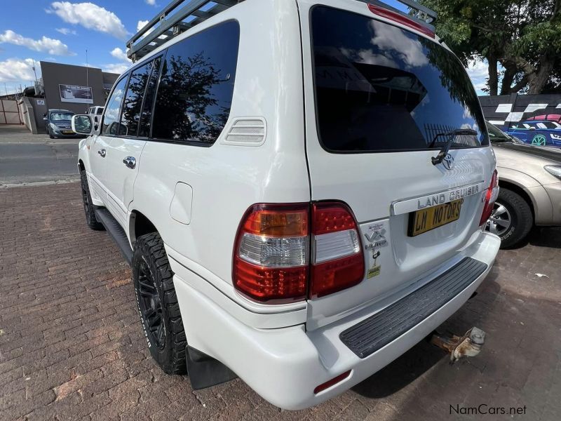 Toyota Landcruiser 4.7 V8 VX A/T in Namibia