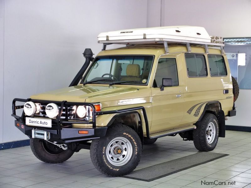 Toyota land cruiser RV/DiTurbo/EFi in Namibia