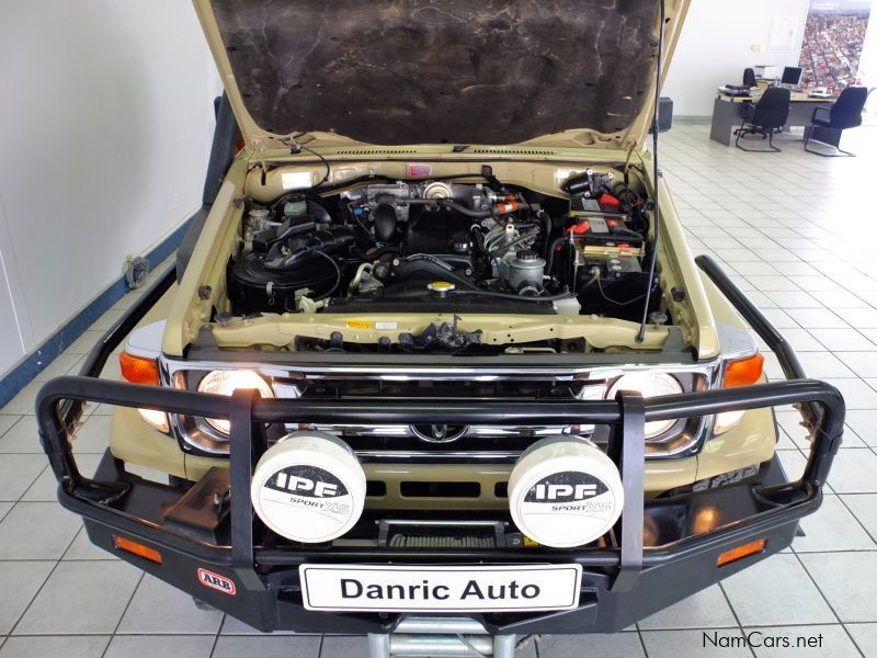 Toyota land cruiser RV/DiTurbo/EFi in Namibia