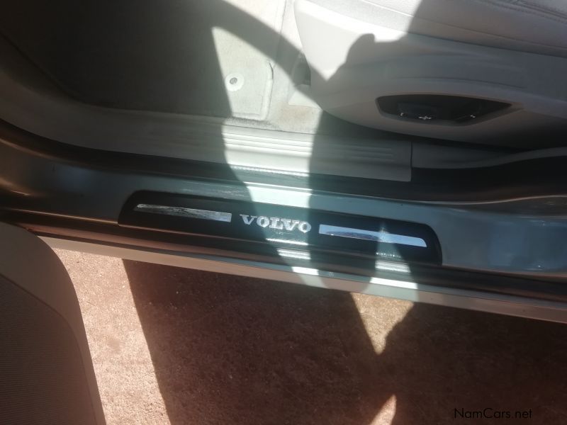 Volvo S40 T5 2.5 in Namibia