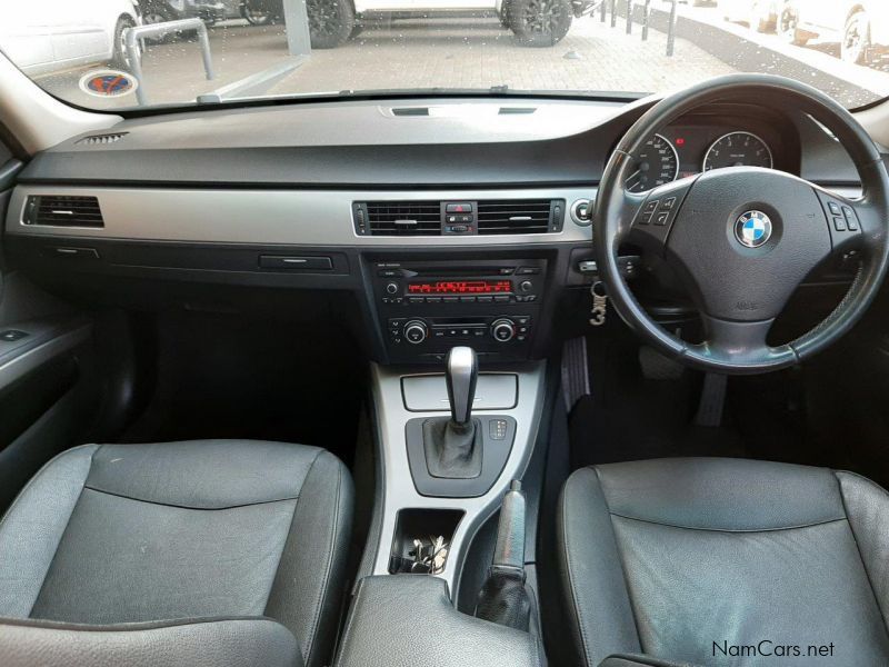 BMW 320i AUTO (E90) LOCAL in Namibia