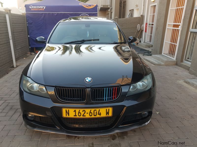 BMW 323 in Namibia