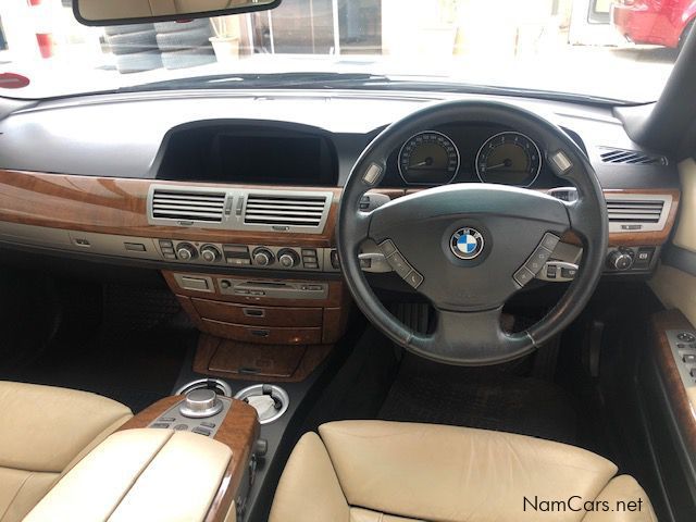 BMW 750 A/T in Namibia