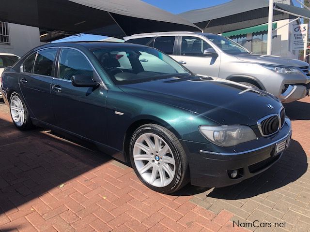 BMW 750i in Namibia