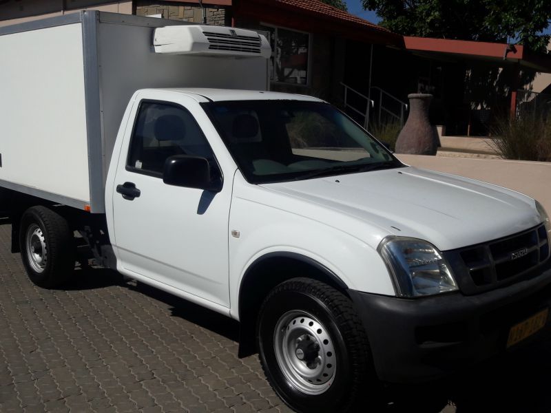 Isuzu Kb250  + thermo king cooling unit in Namibia