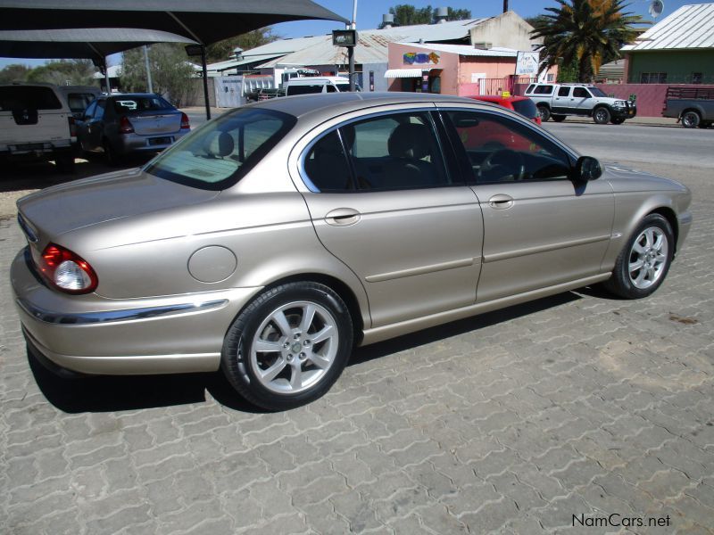 Jaguar X TYPE A/T in Namibia