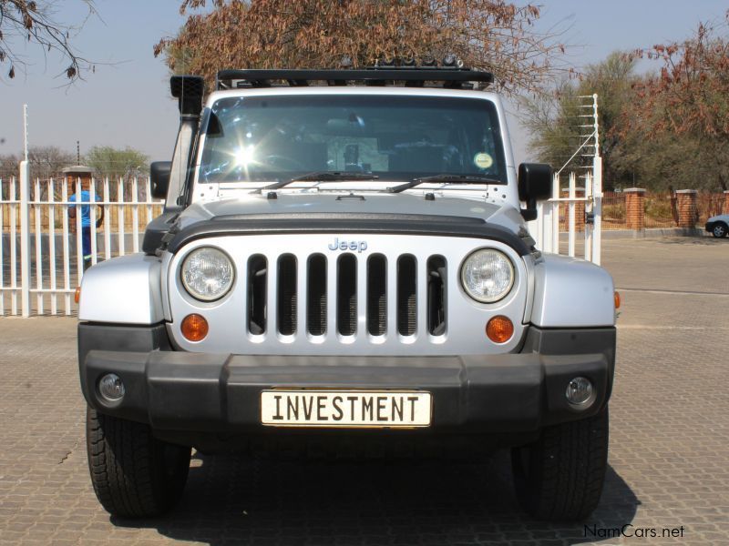 Jeep WRANGLER 3.8 V6 SAHARA 4X4 in Namibia