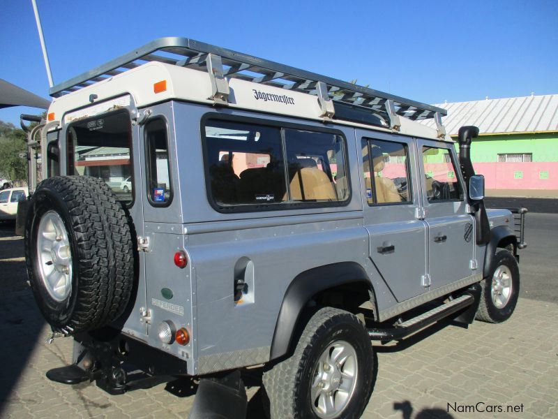 Land Rover DEFENDER PUMA in Namibia