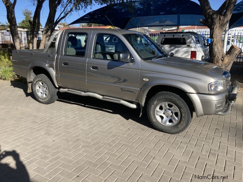 Mazda Drifter 2.5 td 4x4 in Namibia