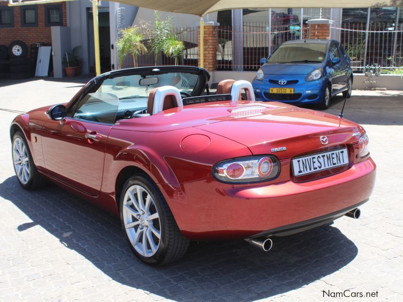 Mazda MX-5 2.0I ROADSTER COUPE in Namibia