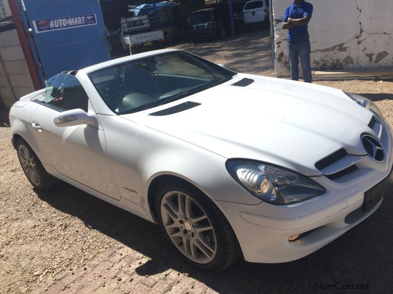 Mercedes-Benz SLK 250 Compressar in Namibia