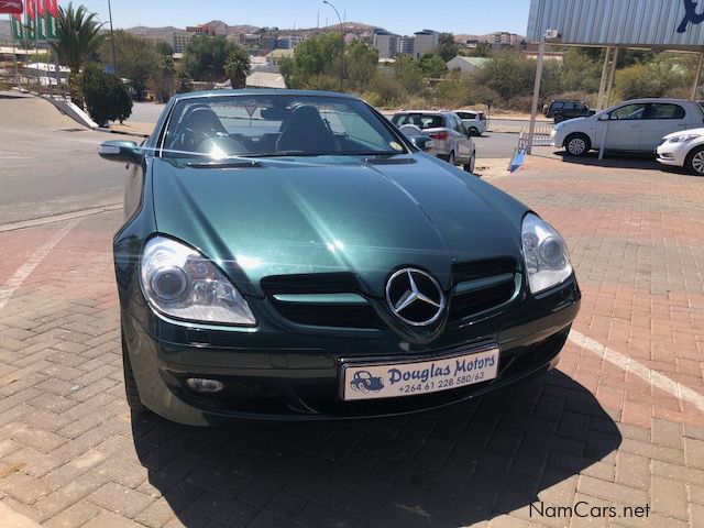 Mercedes-Benz SLK 350 in Namibia