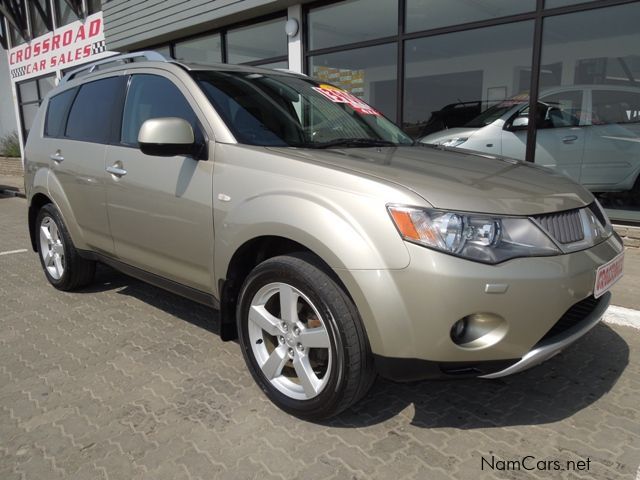 Mitsubishi Outlander 2.4i 5Dr SUV A/T 4X4 in Namibia