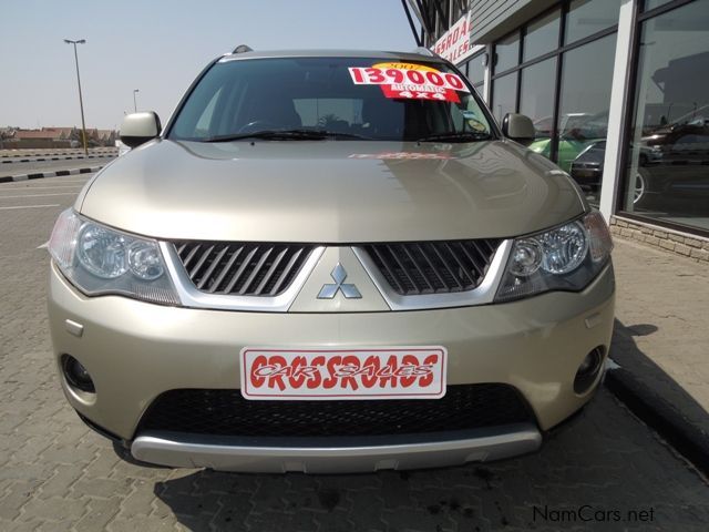 Mitsubishi Outlander 2.4i 5Dr SUV A/T 4X4 in Namibia